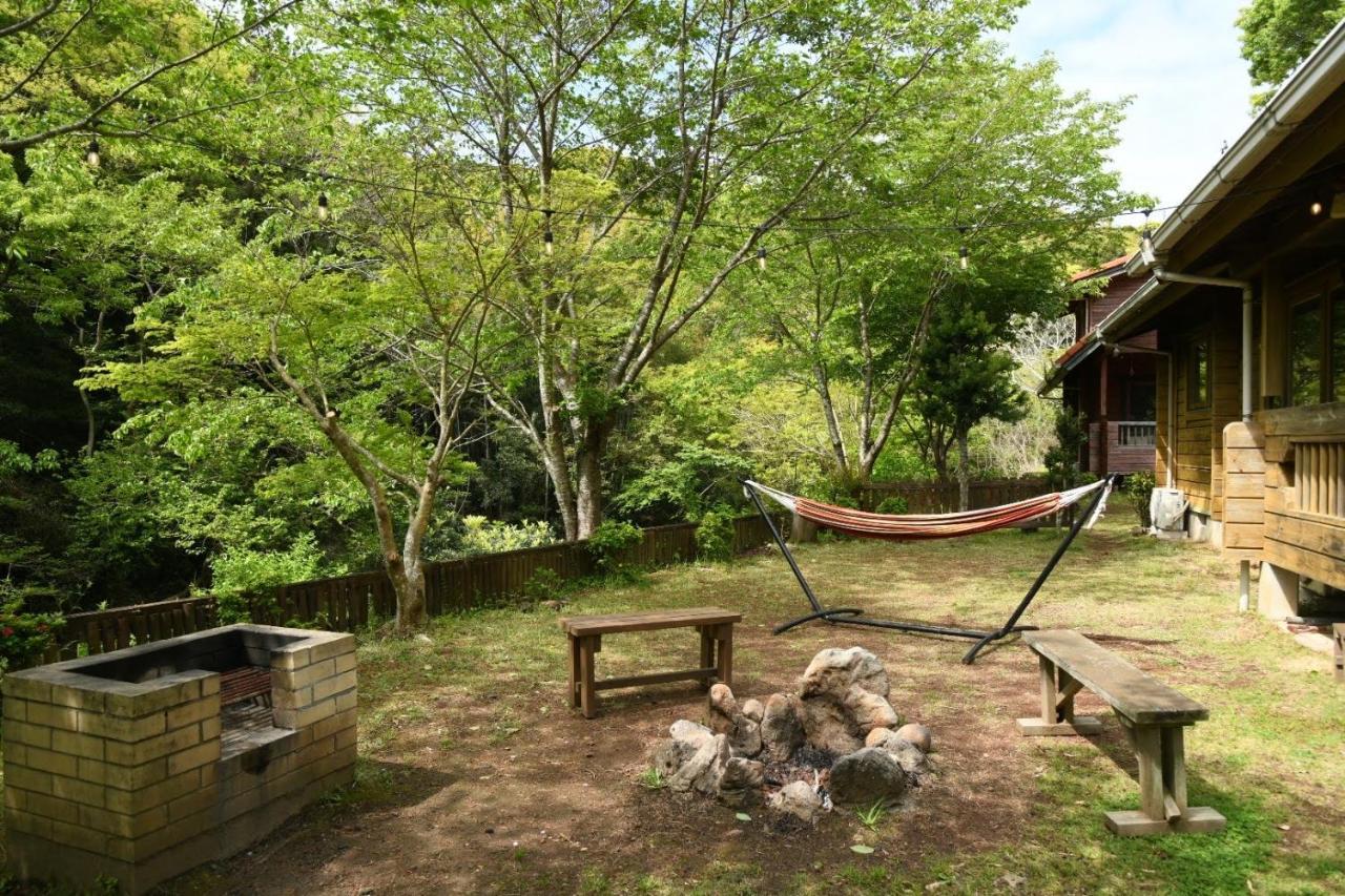 Sunny Side Cottage 下田市 エクステリア 写真